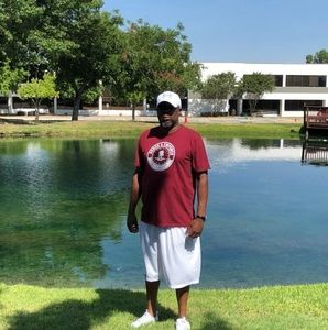 Meet your Posher, Dewayne